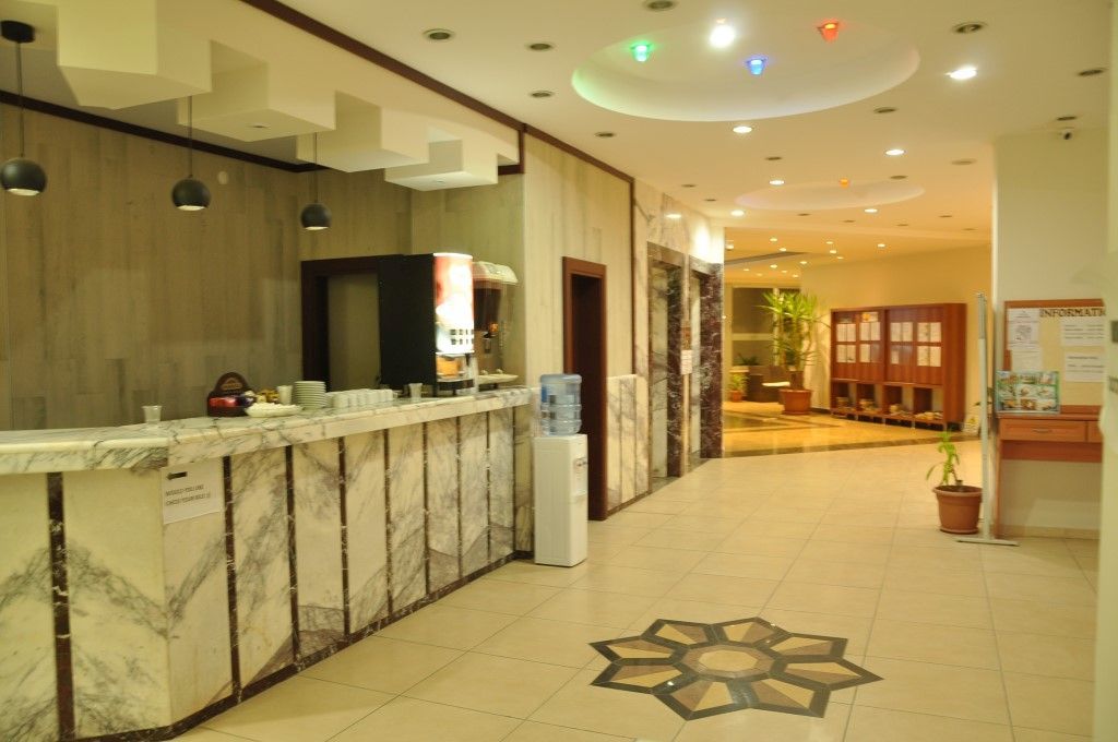 Grand Ati̇Lla Hotel Алания Экстерьер фото